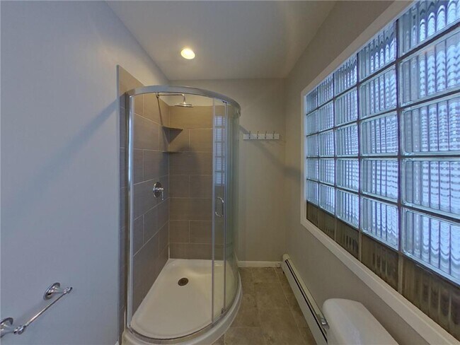 Building Photo - 803 Willard St W