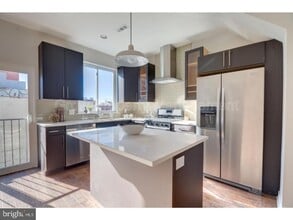 Building Photo - 1416 Parrish St