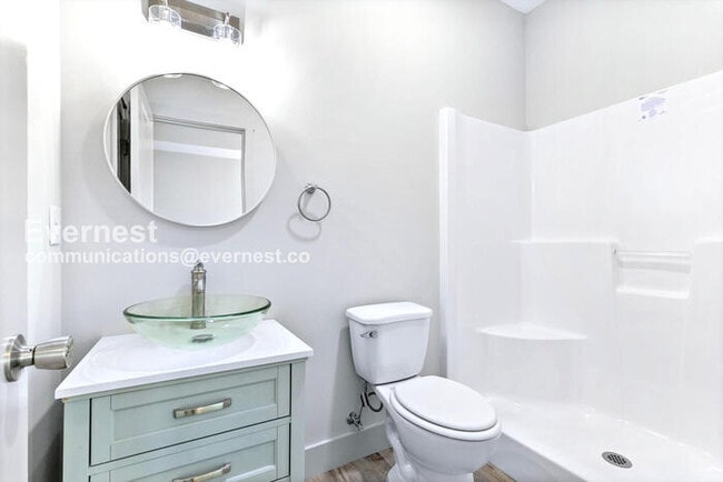 Building Photo - 1617 Roanoke Ave