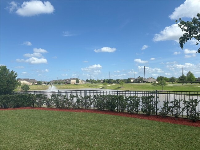 Building Photo - 5139 Spring Terrace Ln