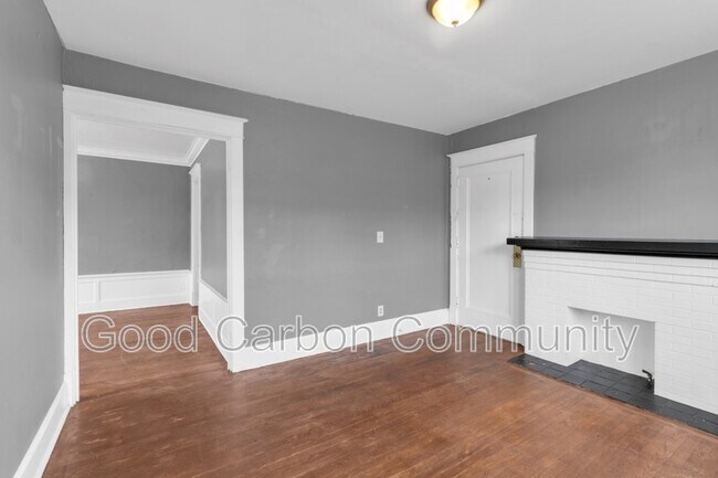 Building Photo - 7 E Depew Ave