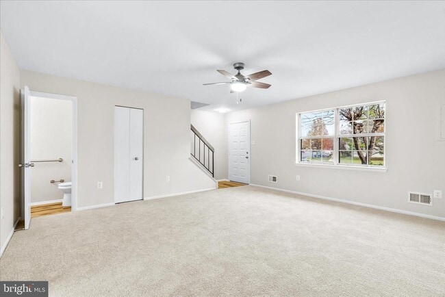 Building Photo - 5842 Holly Hock Pl