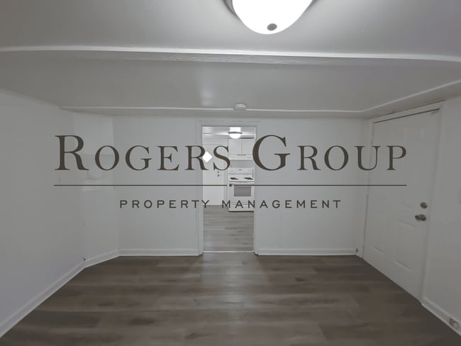 Building Photo - 215 Mineral Springs Rd