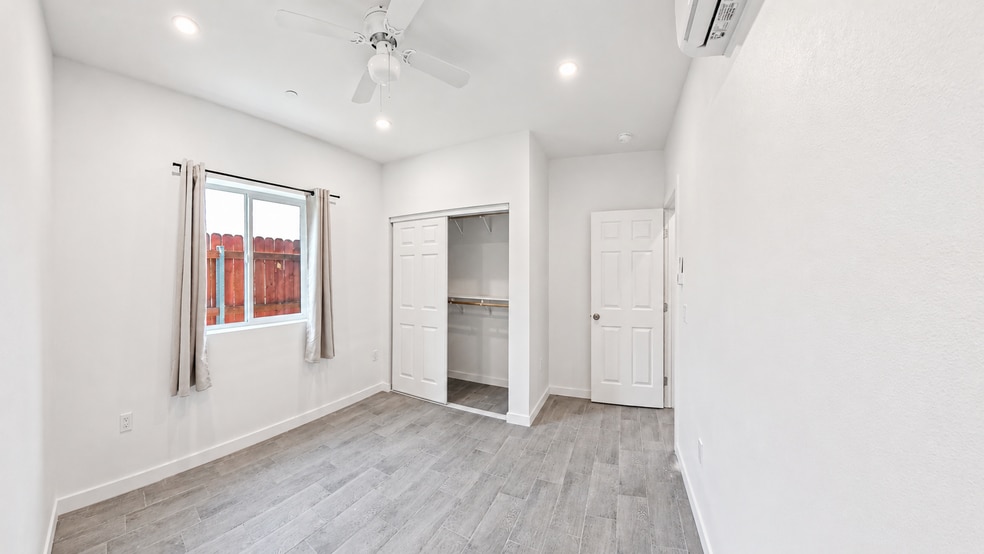 Building Photo - 855 Winston Dr