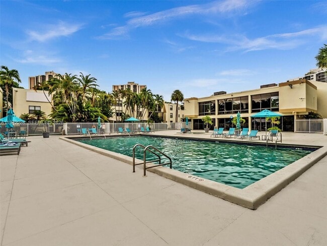 Building Photo - 20381 NE 30th Ave