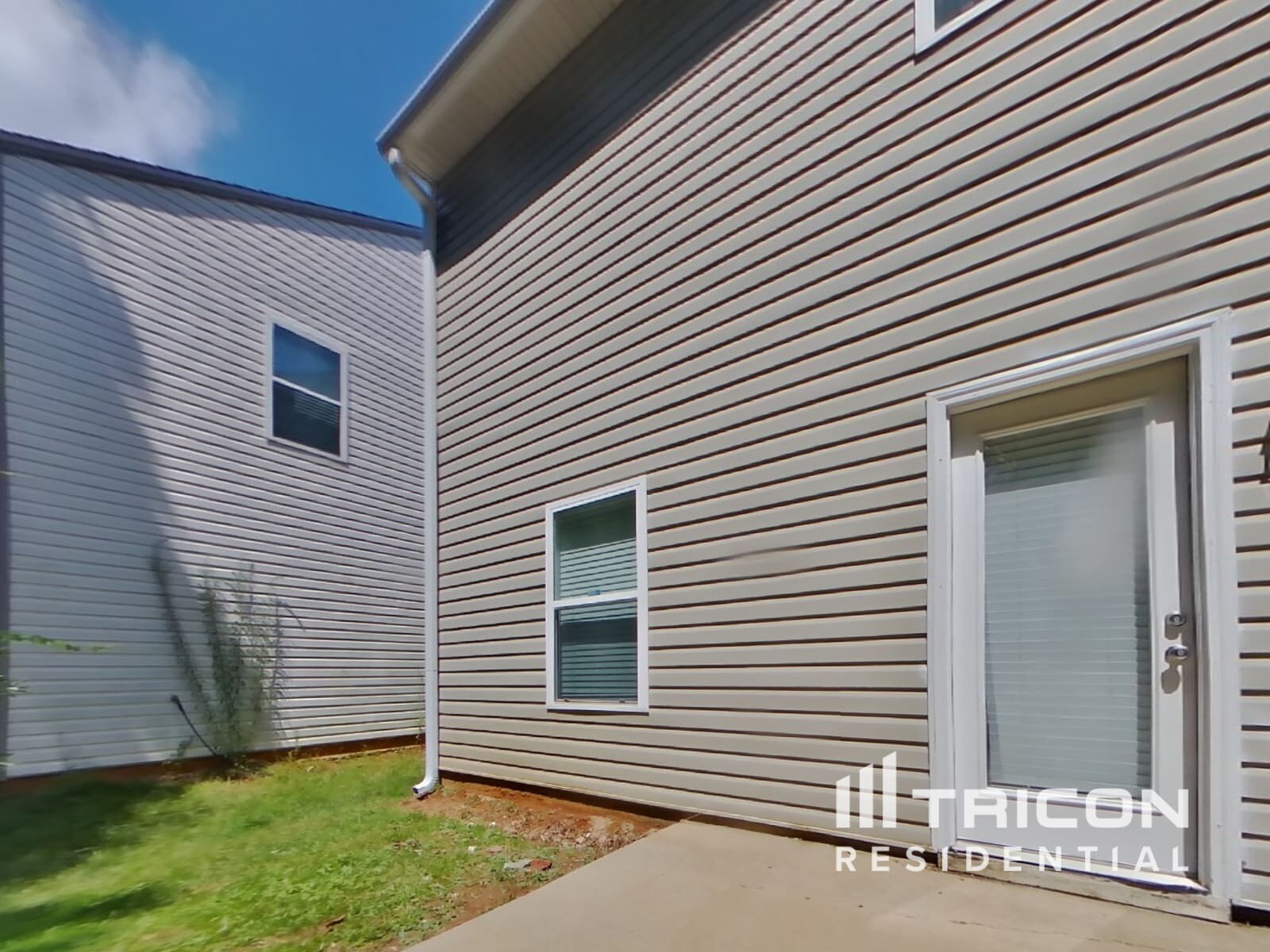 Building Photo - 199 Arrowhead Dr