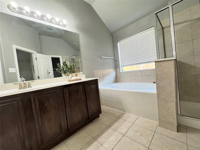 Building Photo - 6440 Parkstone Way