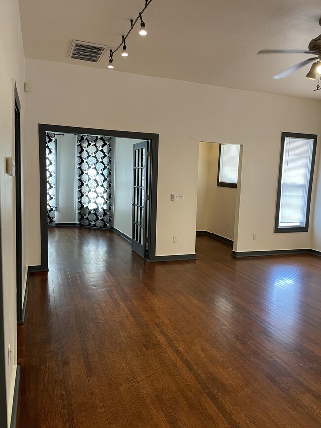 Building Photo - 1735 NW 13th St