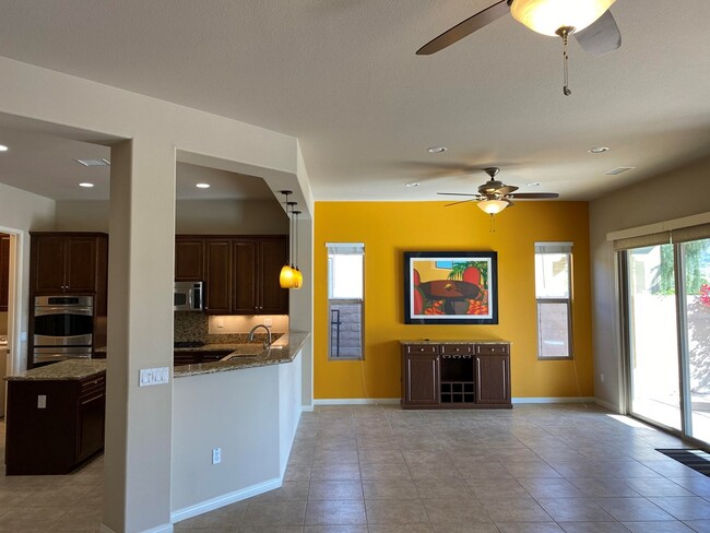 Building Photo - 39408 Camino Las Hoyes