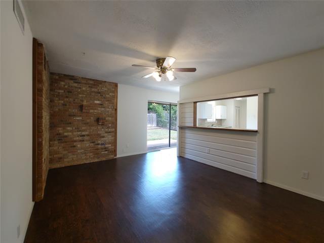 Building Photo - 3372 P Ave