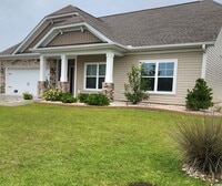 Building Photo - 497 Hillsborough Dr