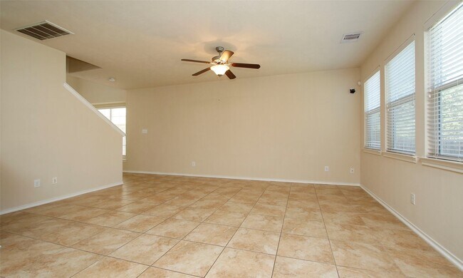 Building Photo - 14 BowerBank Ct