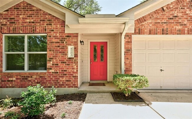 Building Photo - 5703 Marchmont Ln