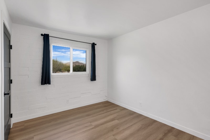 Building Photo - 207 W 25th St