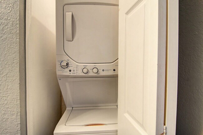 Building Photo - 6275 TX-361