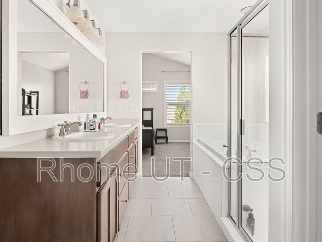 Building Photo - 2698 W Shady Hollow Ln