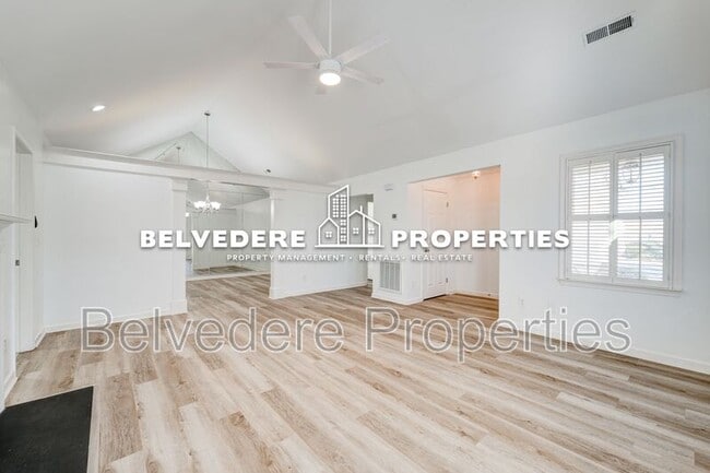 Building Photo - 19-A Park Village Ln