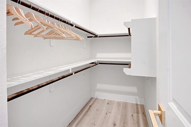 Building Photo - 5908 St Augustine St