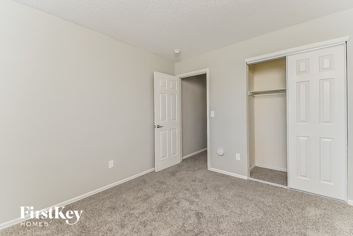 Building Photo - 942 Square Dance Ln