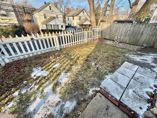 Building Photo - 48 Van Nostrand Ave