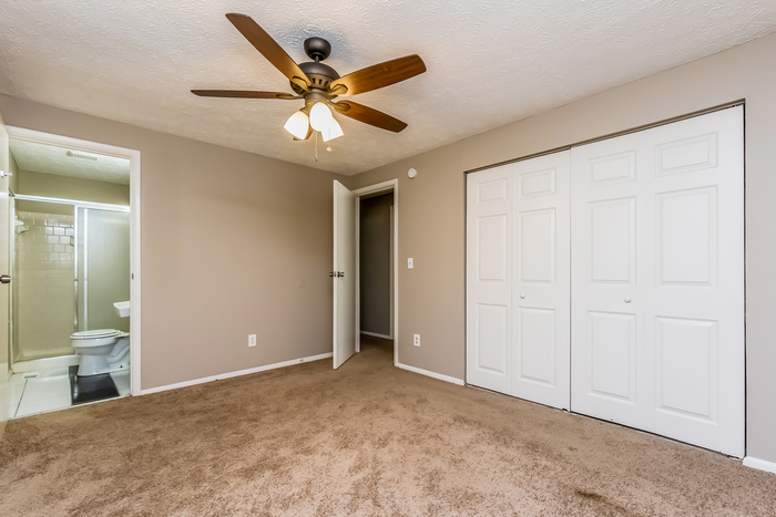 Building Photo - 4784 White Oak Trail