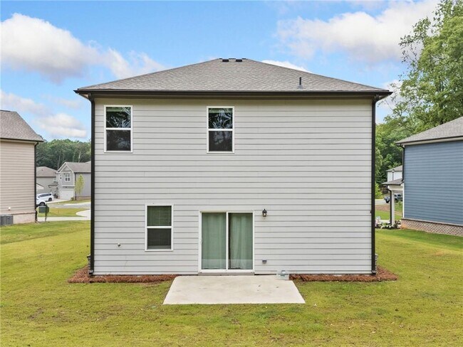 Building Photo - 788 Evergreen Rd