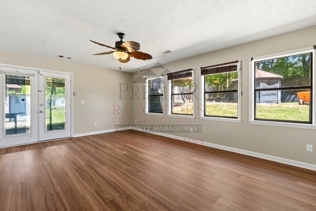 Building Photo - 520 Asa Dr