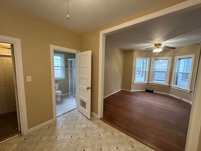 Building Photo - House for Rent in West Peoria 3 BR/ 2 BA 61604