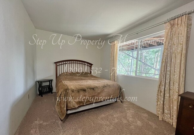 Building Photo - Spacious 5-Bedroom Retreat with Private Lake Access in Twain Harte!