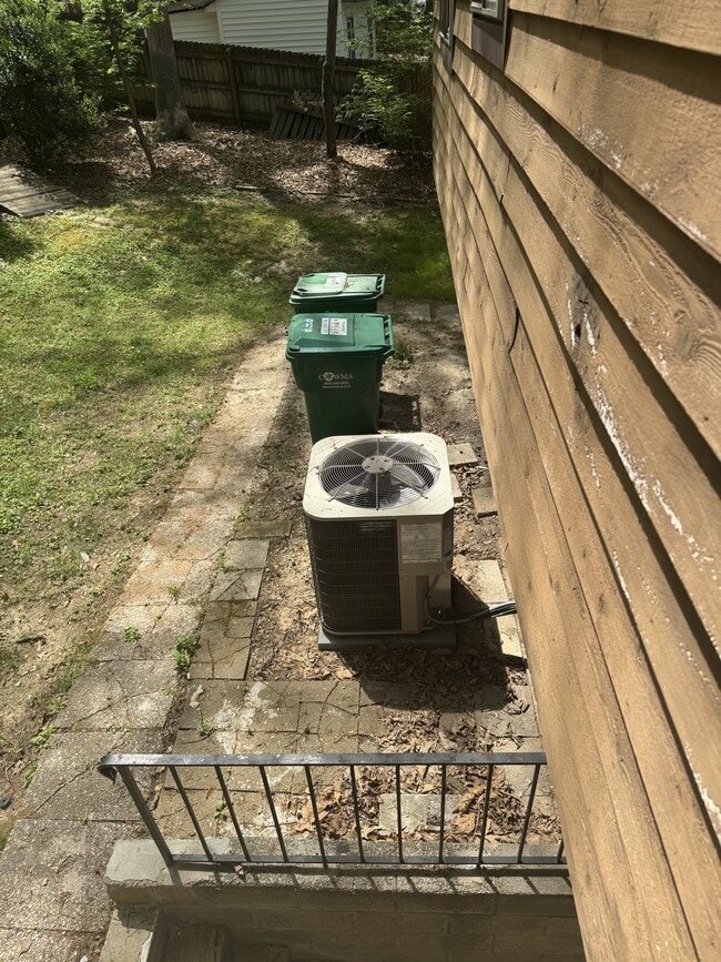 Building Photo - 4902 Cord Ct