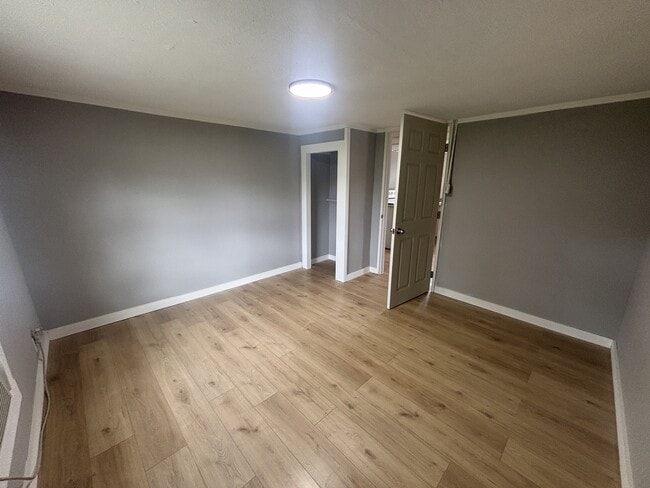 Building Photo - 1105 Mize St