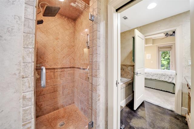 Building Photo - 5055 Addison Cir