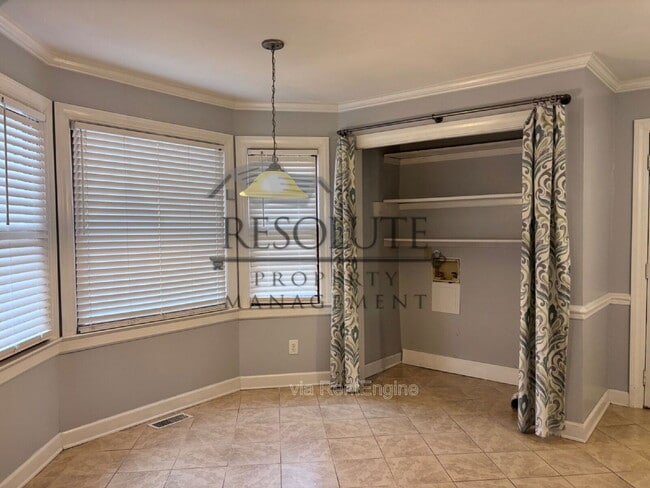 Building Photo - 207 Leeward Ct