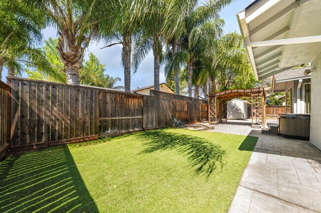 Building Photo - 436 Corte Lagos