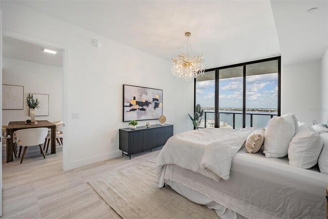 Building Photo - 3015 S Ysabella Ave