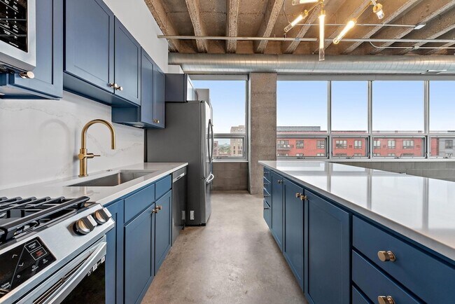 Building Photo - 901 N 3rd St
