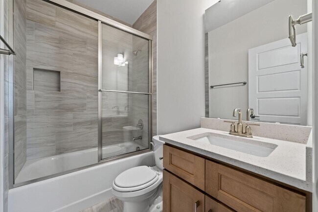 Building Photo - 3807 Burt Dr