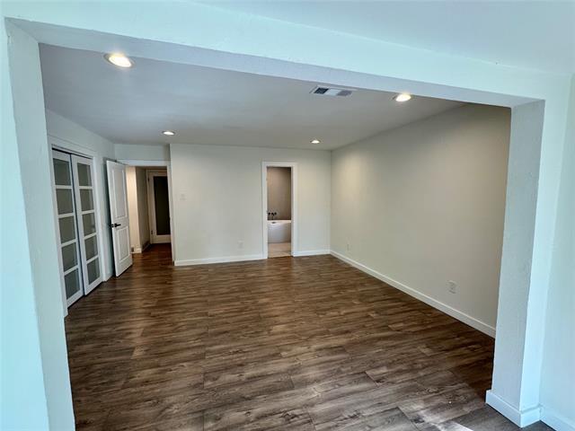 Building Photo - 211 Mill Creek Dr
