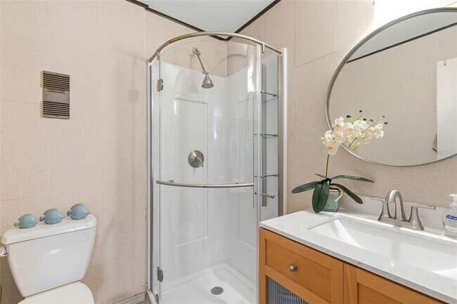 Building Photo - 4805 Cobia Dr SE