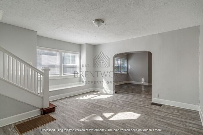 Building Photo - 3039 N Delaware St