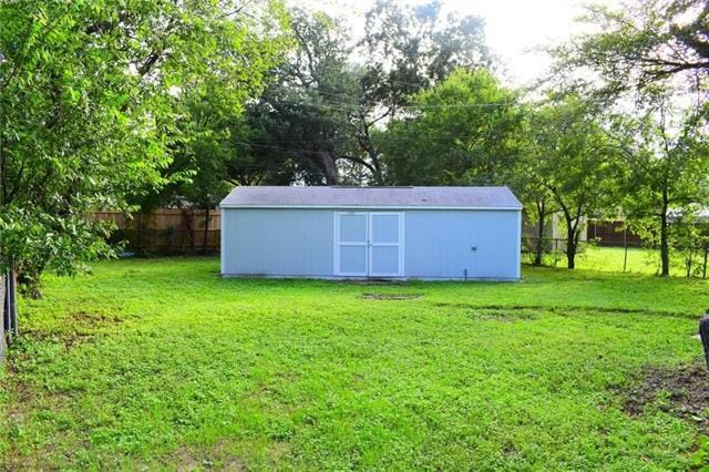 Building Photo - 6041 Walnut Dr