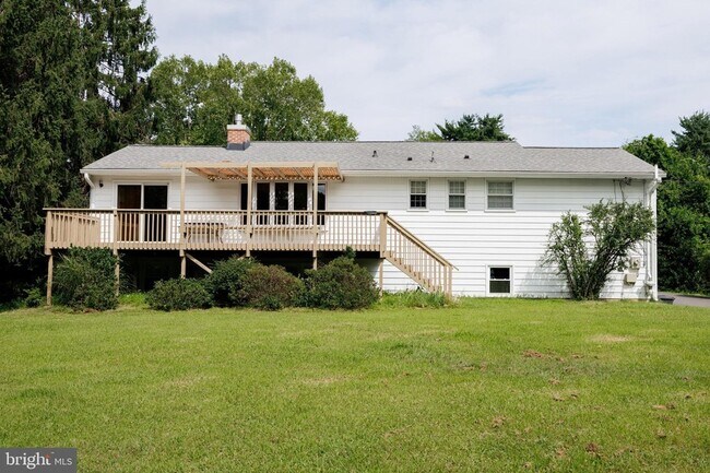 Building Photo - 3106 Hearthstone Rd