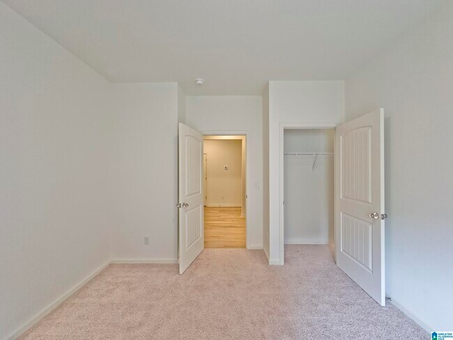 Building Photo - 306 Park Crest Run