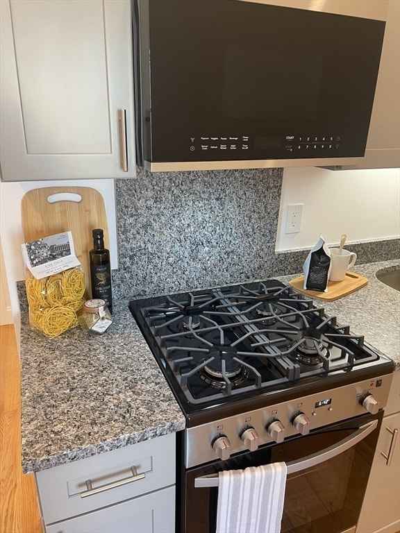 Building Photo - 52 Washington 302