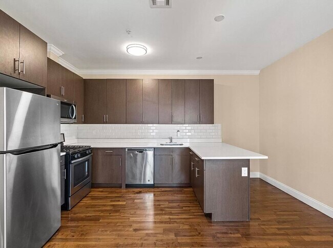 Building Photo - 4401 Bergenline Ave