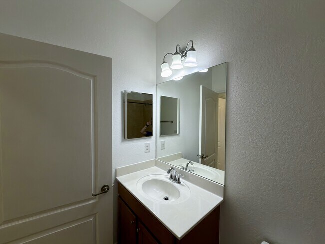 Building Photo - 9368 Via Murano Ct