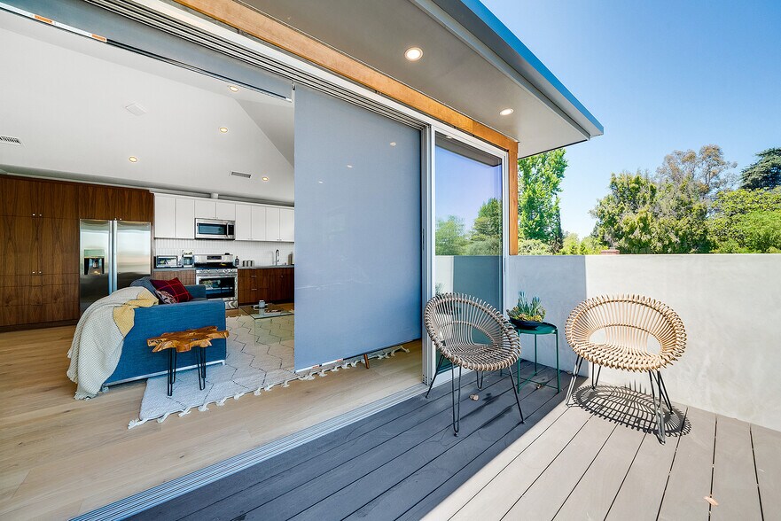 Building Photo - 4539 Beck Ave