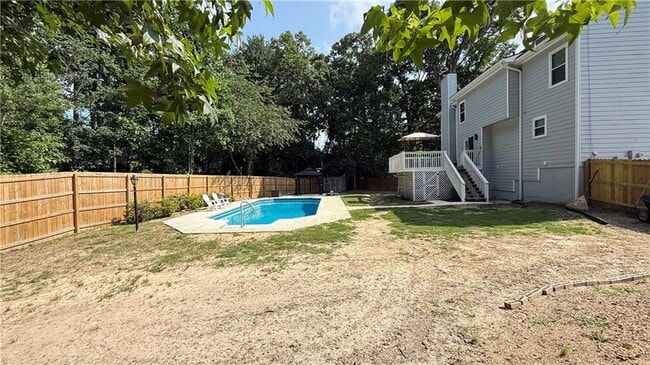Building Photo - 737 Calico Ln