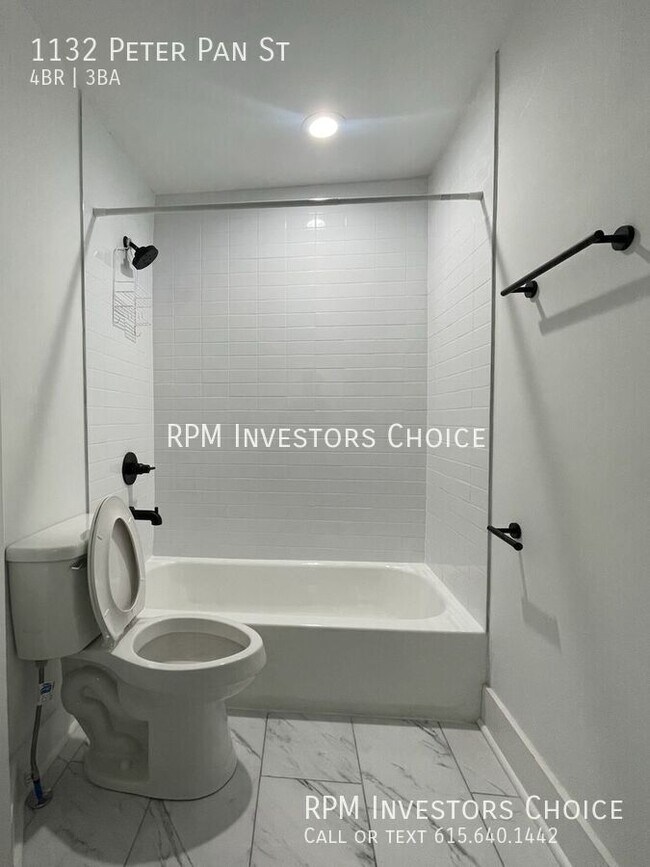 Building Photo - 1132 Peter Pan St