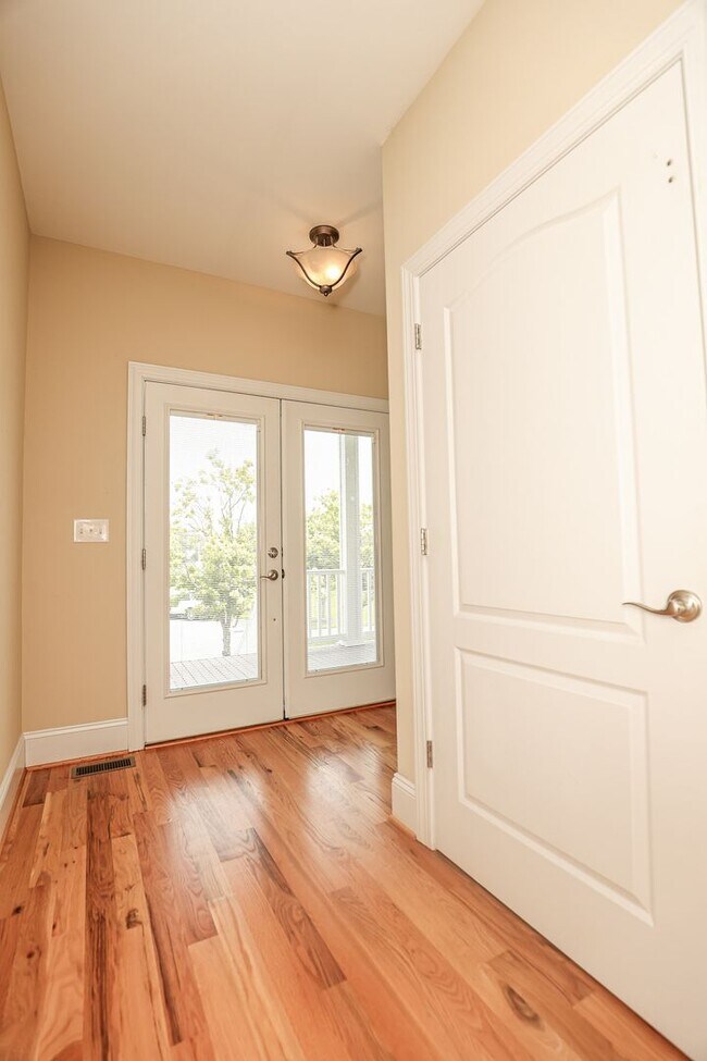 Building Photo - A Rental Like No Other!